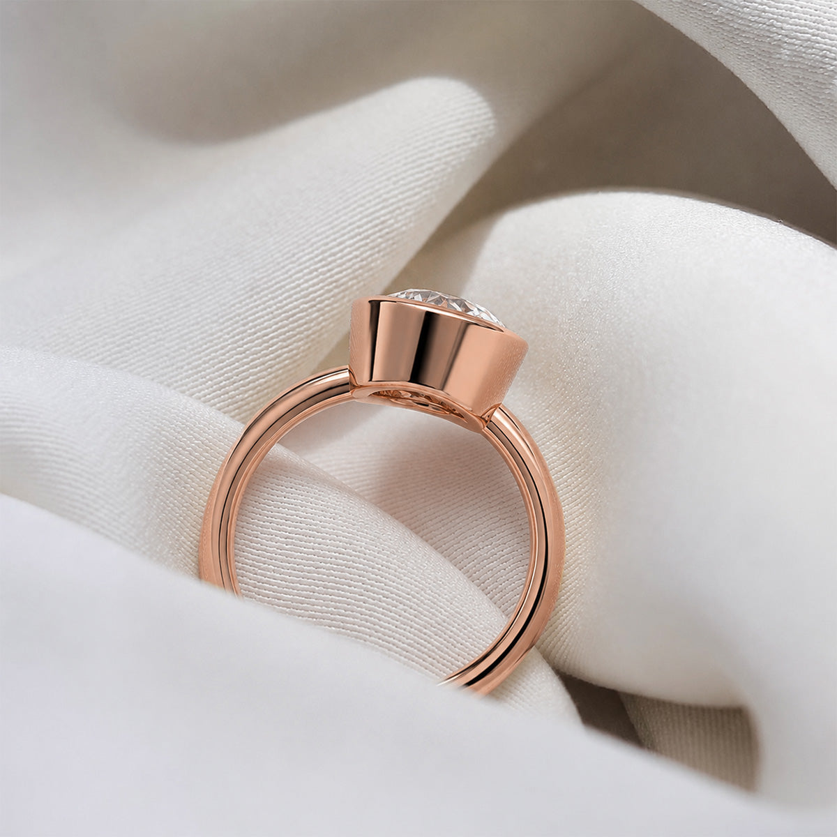 18K Rose Gold Vermeil, 18K Rose Gold Vermeil / Lifestyle
