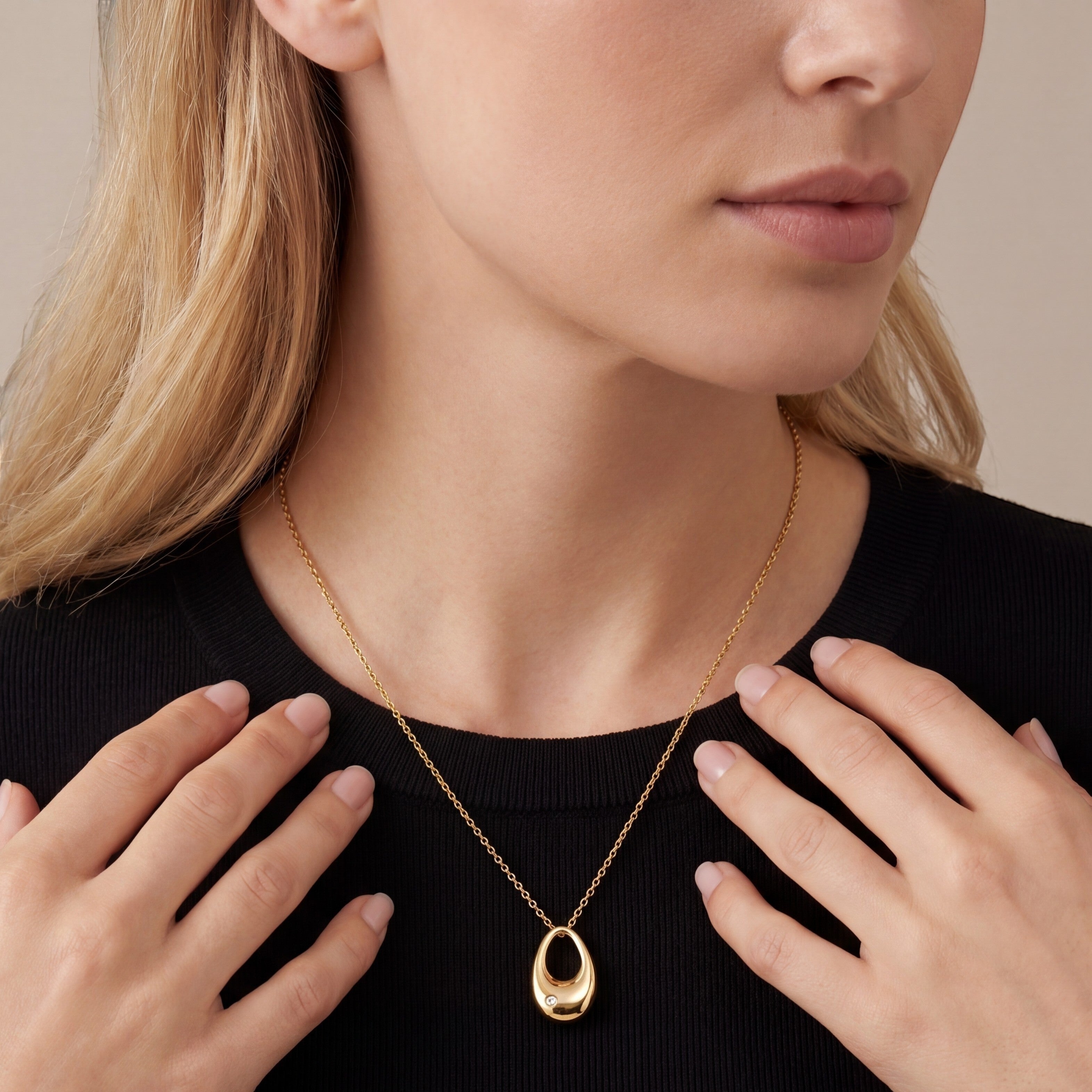 18K Yellow Gold Vermeil, 18K Yellow Gold Vermeil / Lifestyle