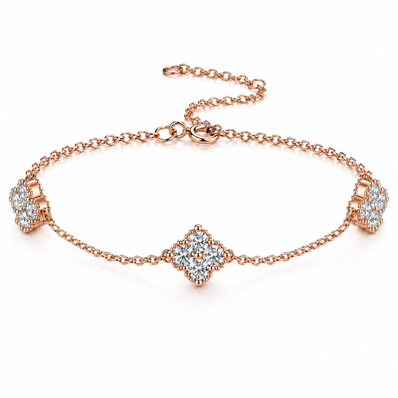 Petite Étoile Charm Bracelet