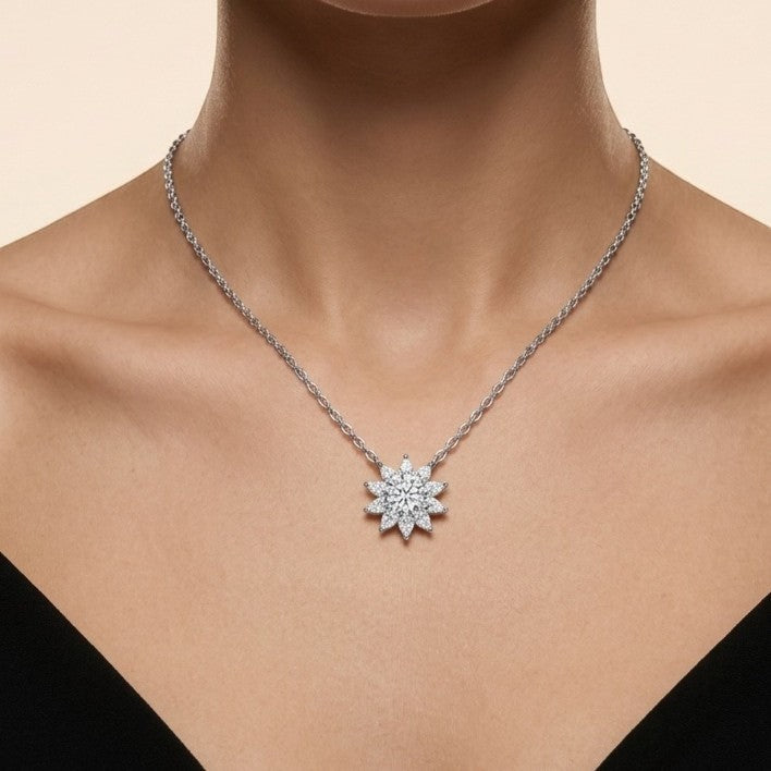 18K White Gold Vermeil, 18K White Gold Vermeil / Lifestyle