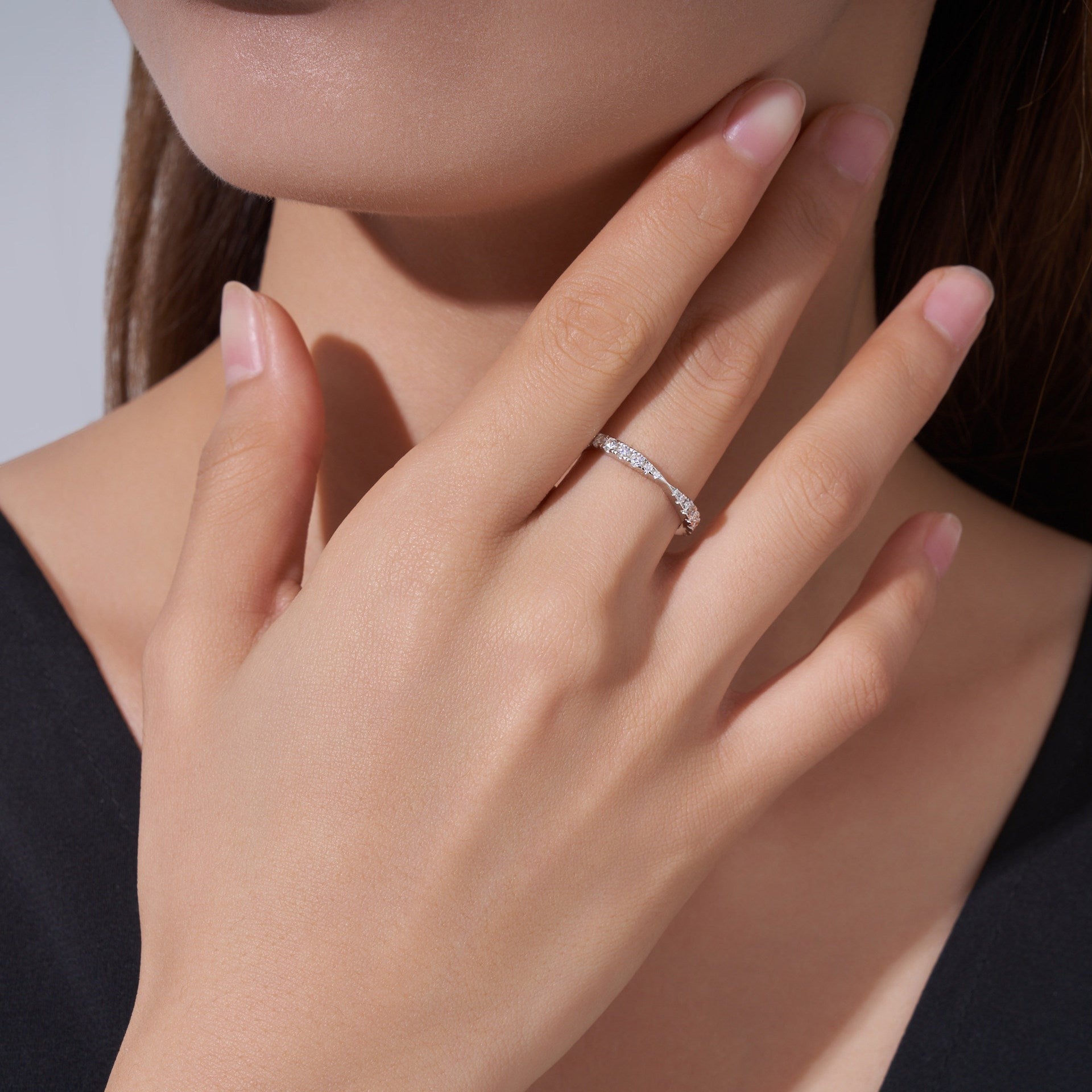 18K White Gold Vermeil, 18K White Gold Vermeil / Lifestyle