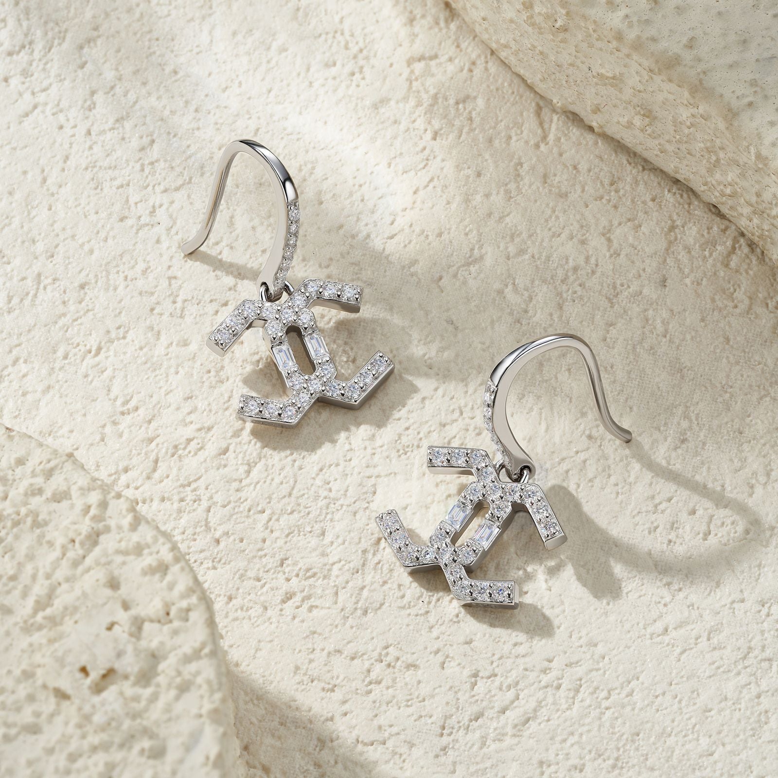 Éclat Monogram Drop Earrings