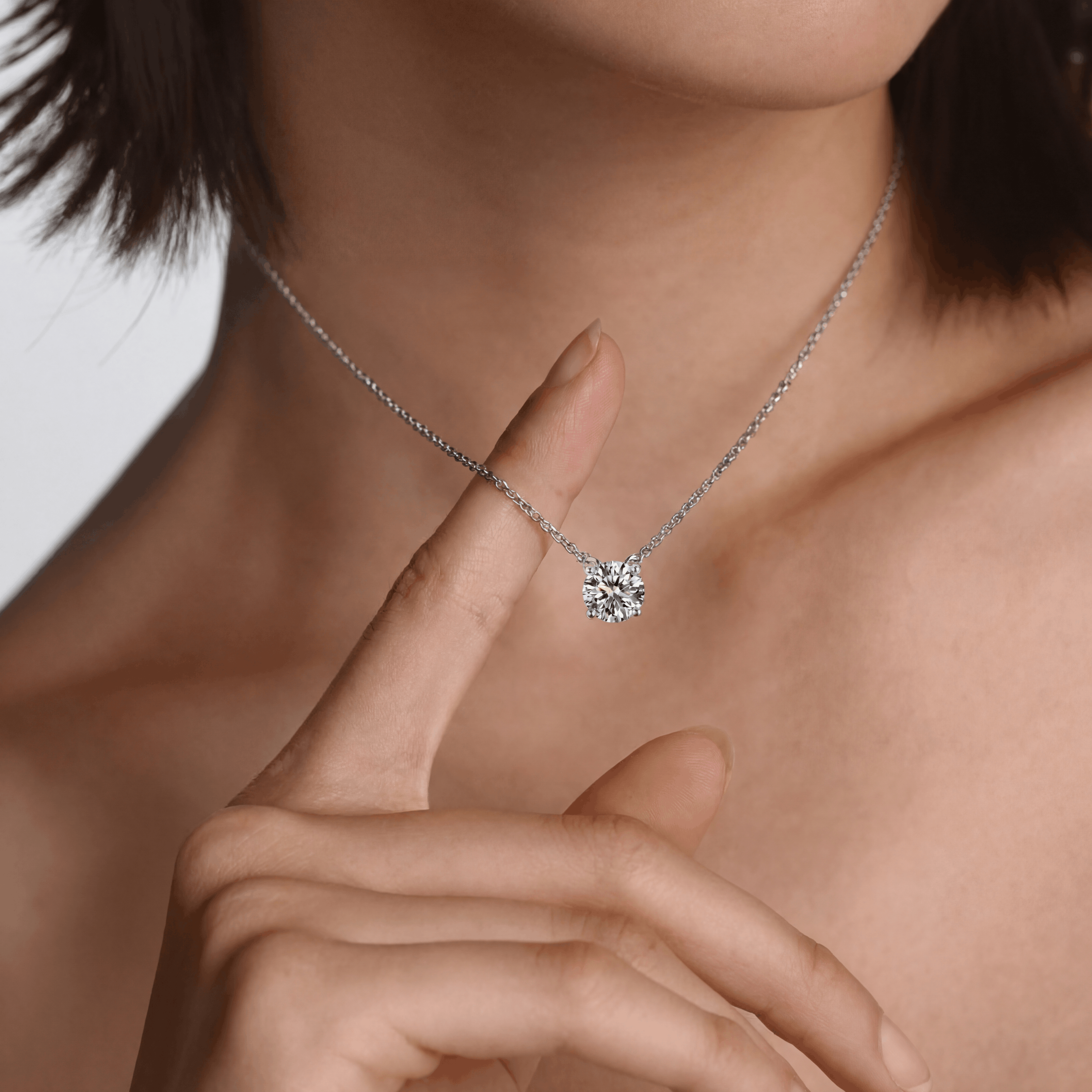 Point de Lumière Necklace