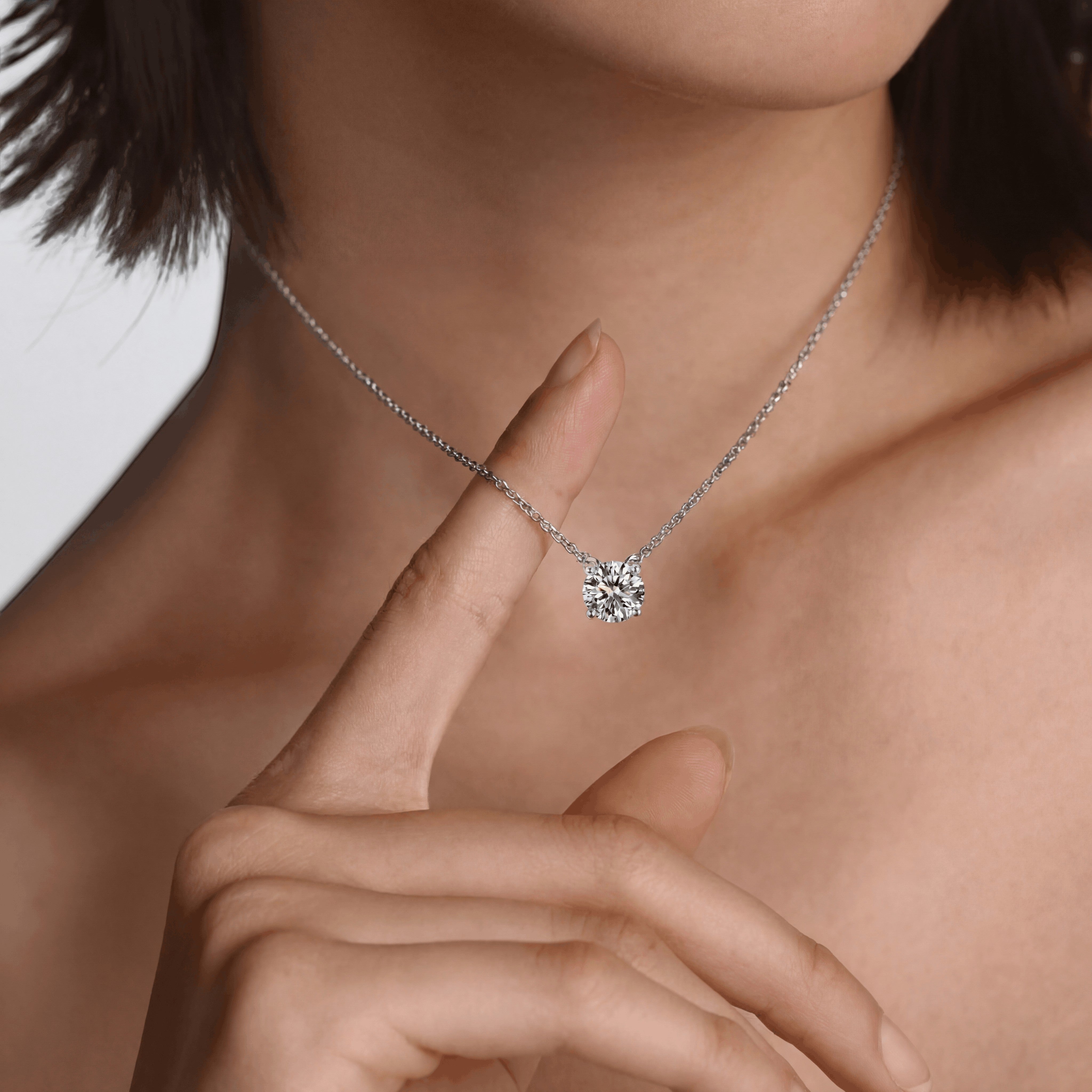 18K White Gold Vermeil, 18K White Gold Vermeil / Lifestyle