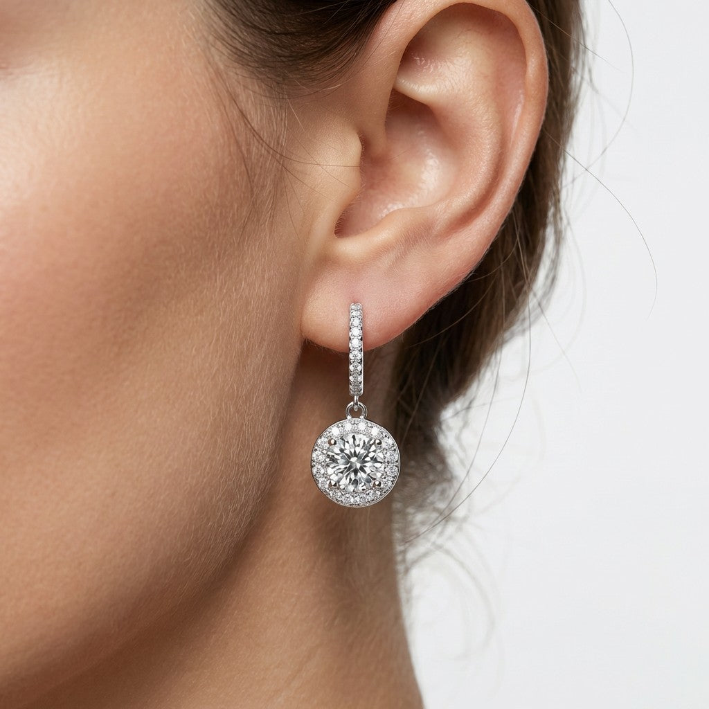 18K White Gold Vermeil, 18K White Gold Vermeil / Lifestyle