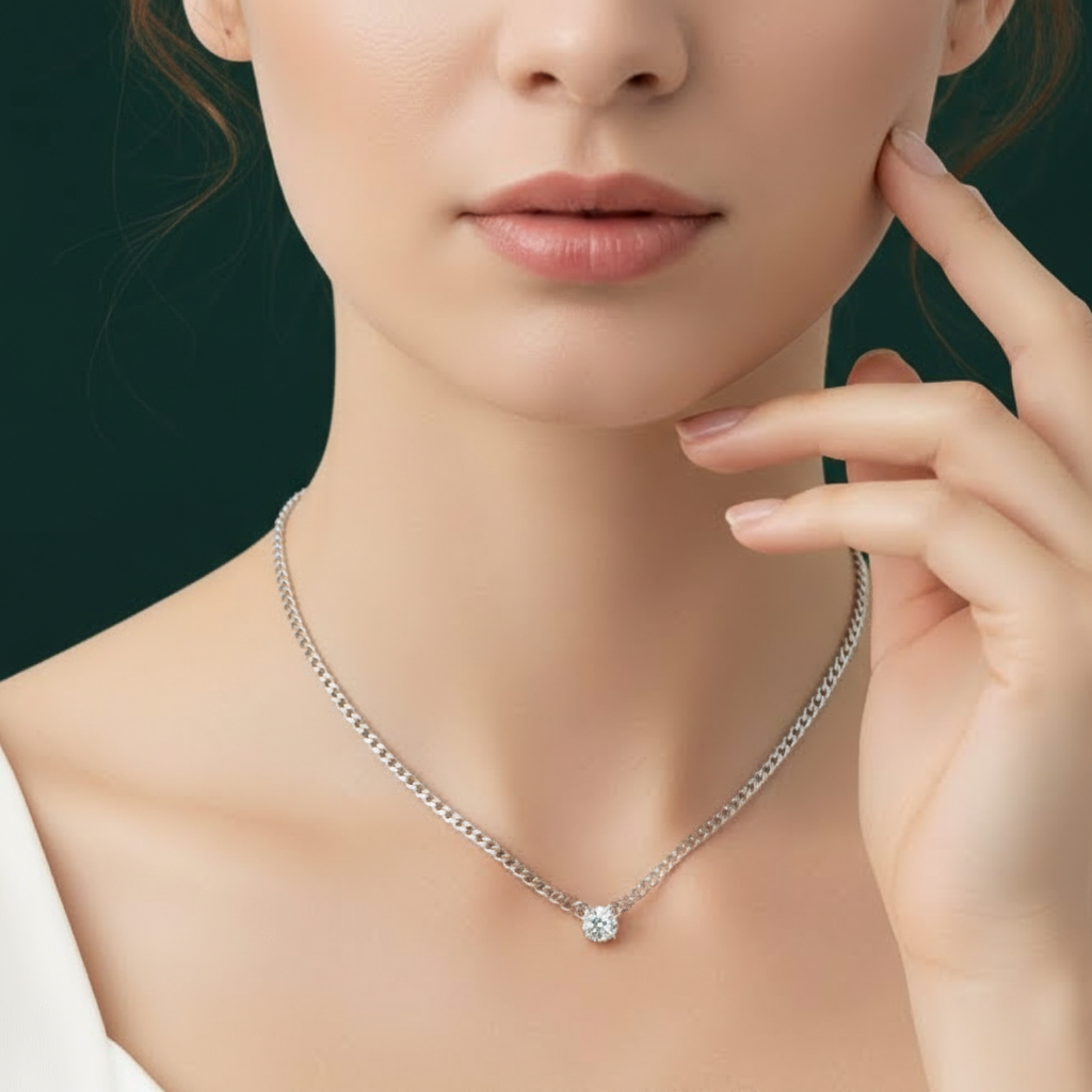 Point de Lumière Necklace