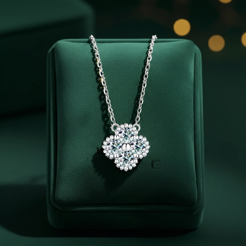 Fleur de Lumière Necklace