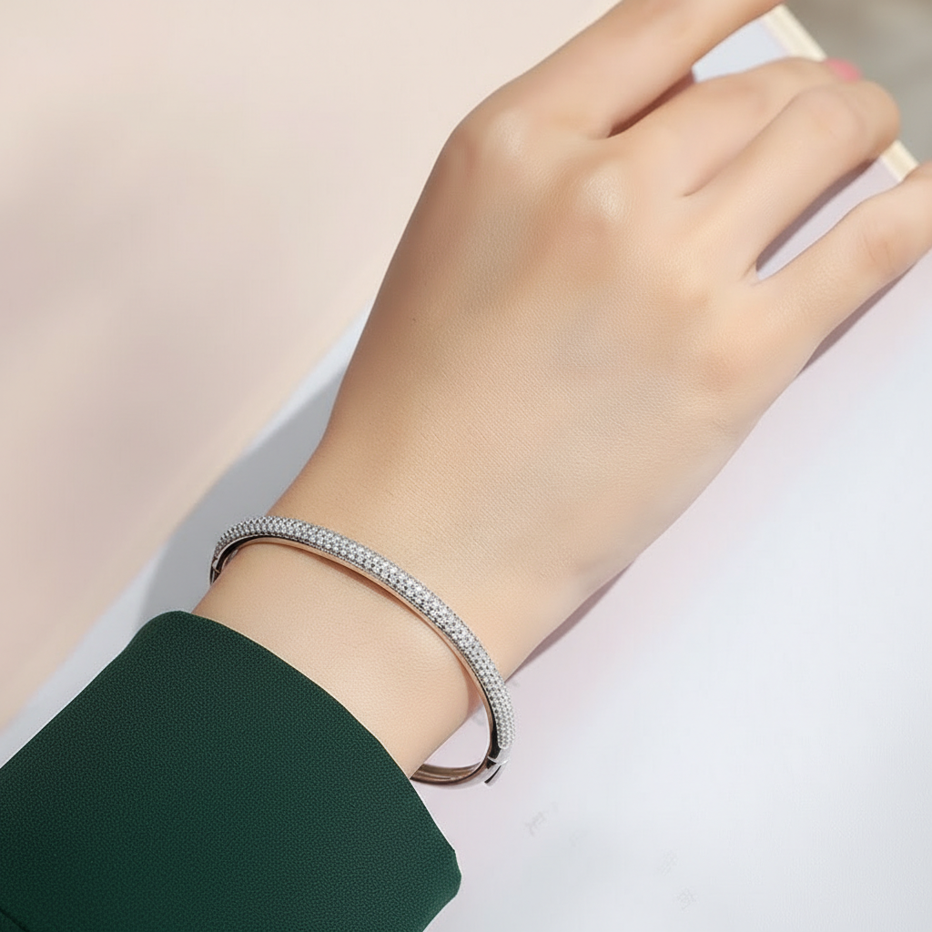 Fil de Lumière Bracelet