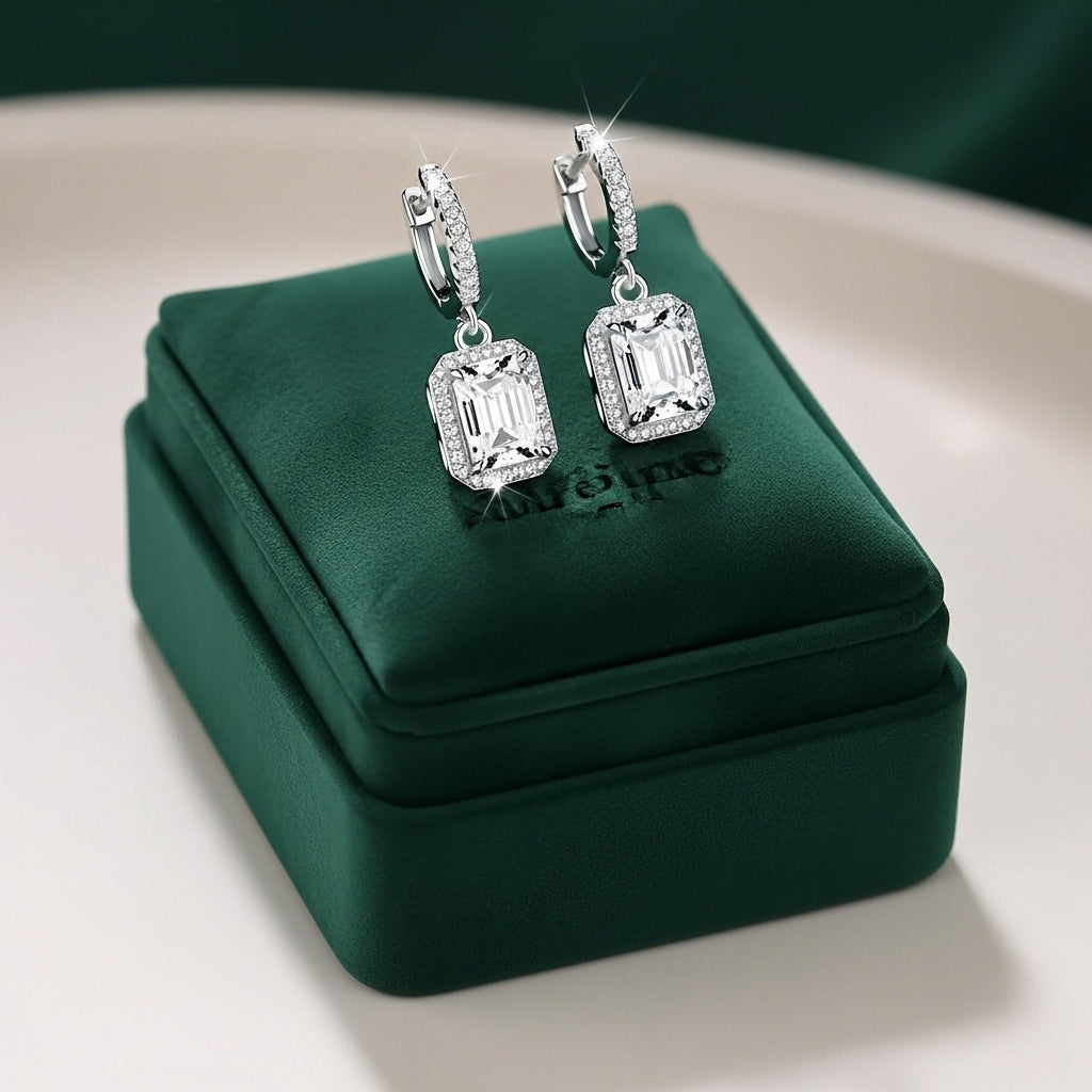 Lumière Élancée Earrings