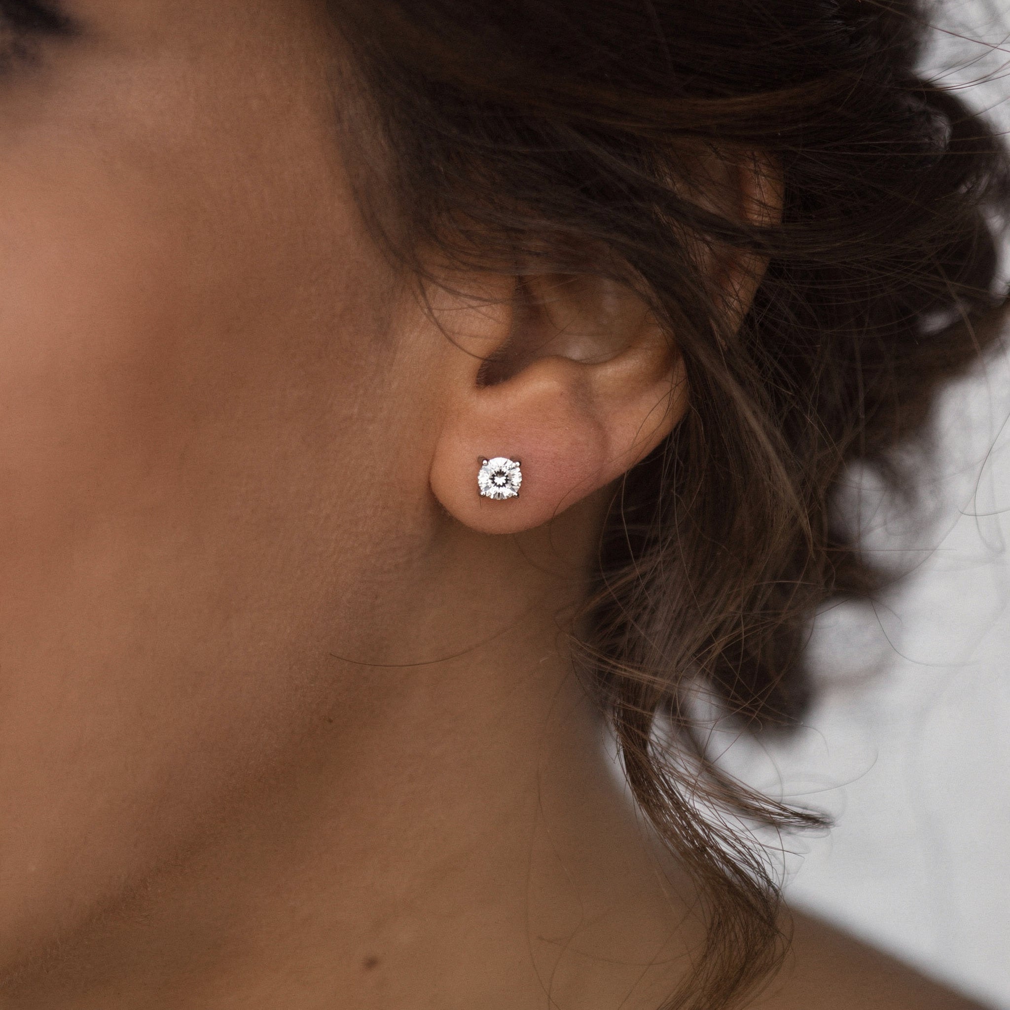 Essentielle Studs 4P