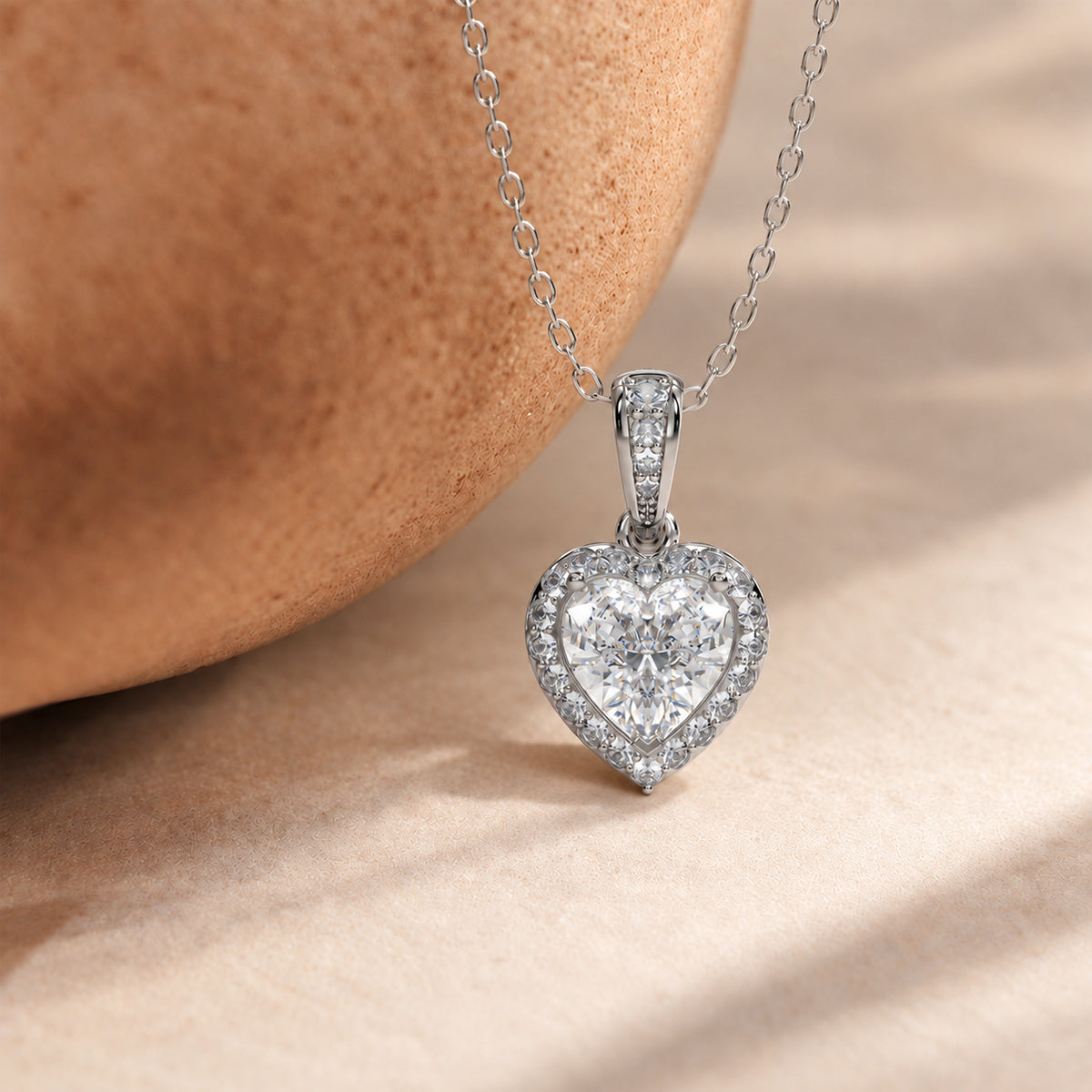 18K White Gold Vermeil / 2.00 CARAT