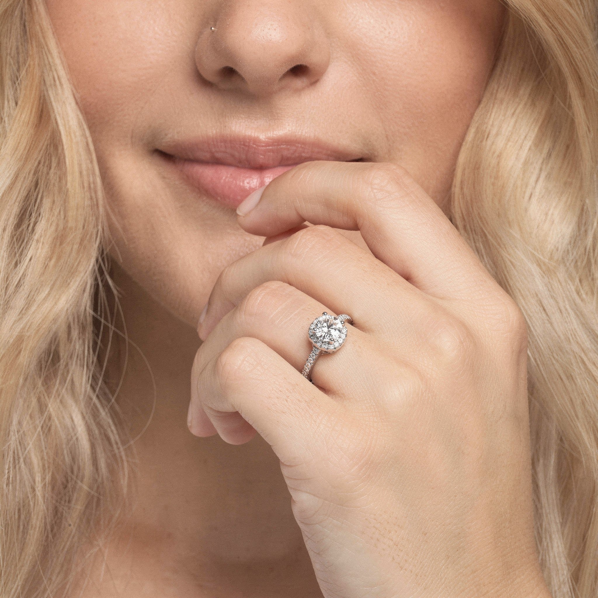 18K White Gold Vermeil, 18K White Gold Vermeil / Lifestyle