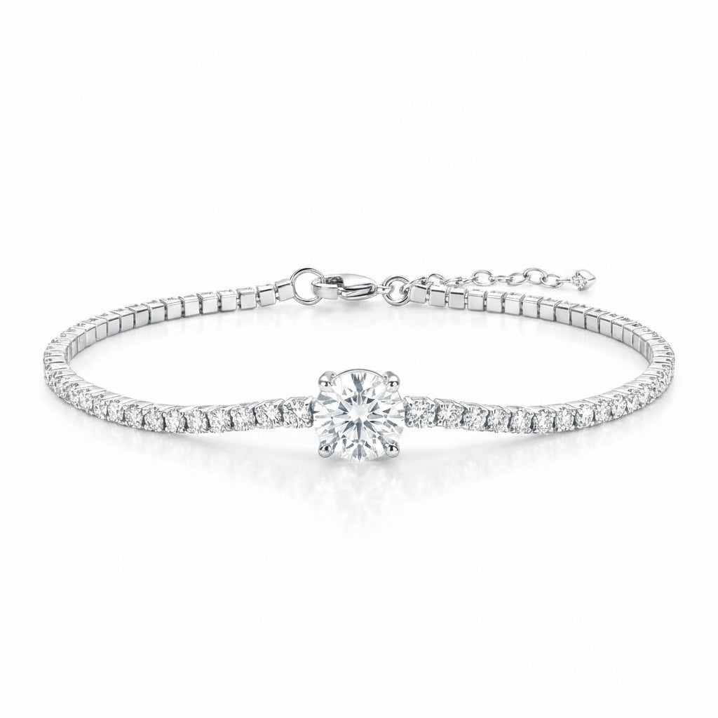 Aureline Étoile Souveraine bracelet featuring a 1.00 CT round-cut white lab-grown gem in sterling silver vermeil.