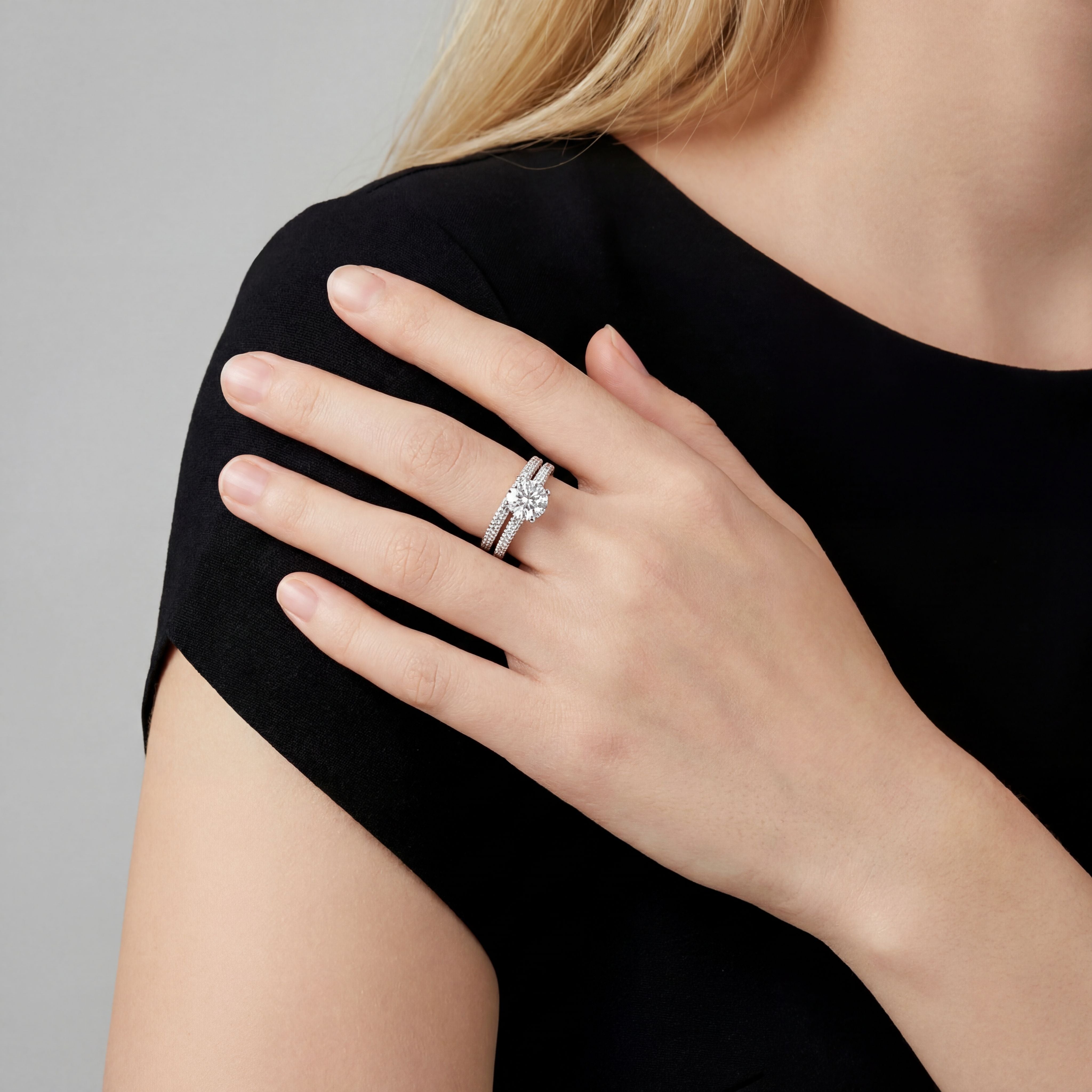 Éternelle Lumière Bridal Set Ring