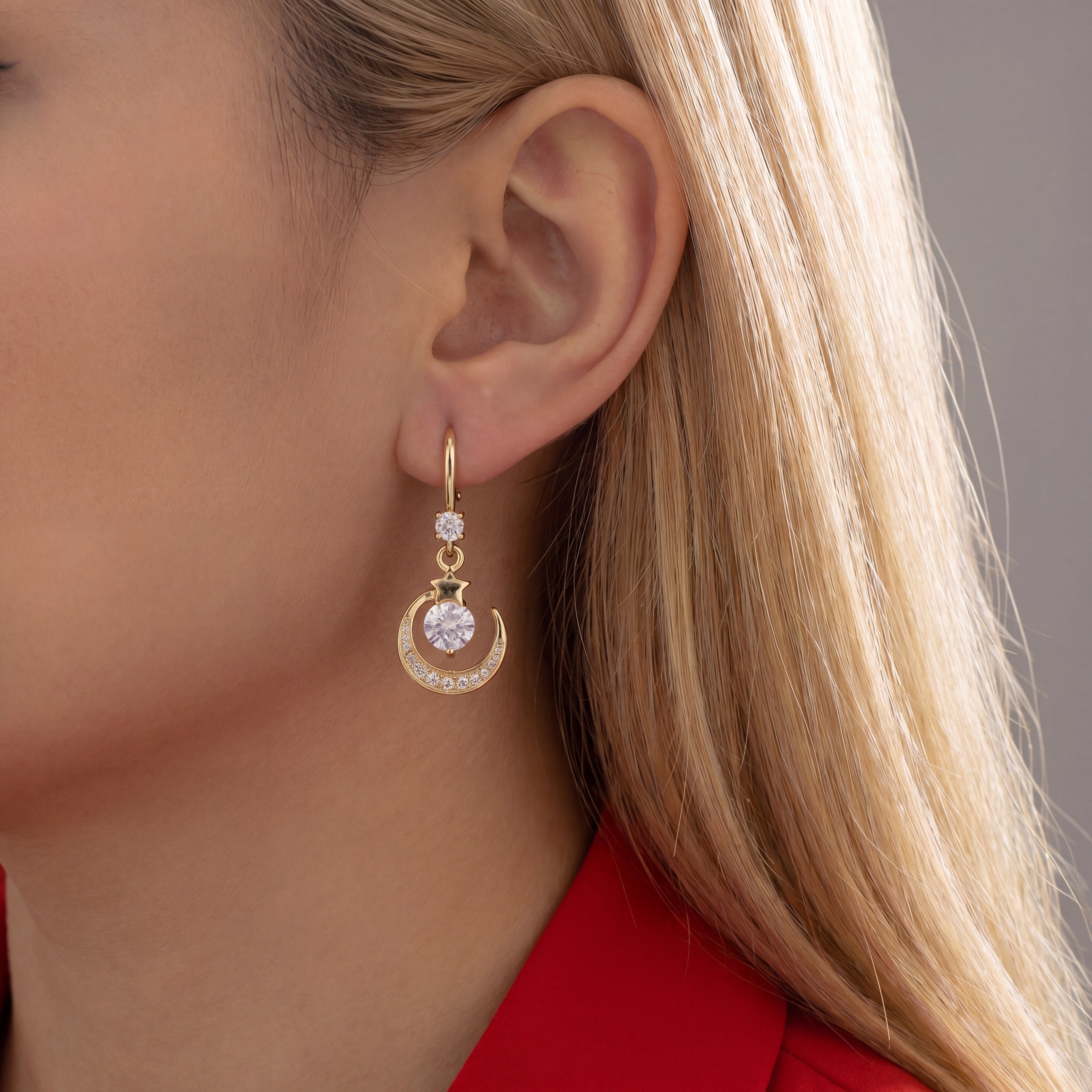 18K Yellow Gold Vermeil, 18K Yellow Gold Vermeil / Lifestyle
