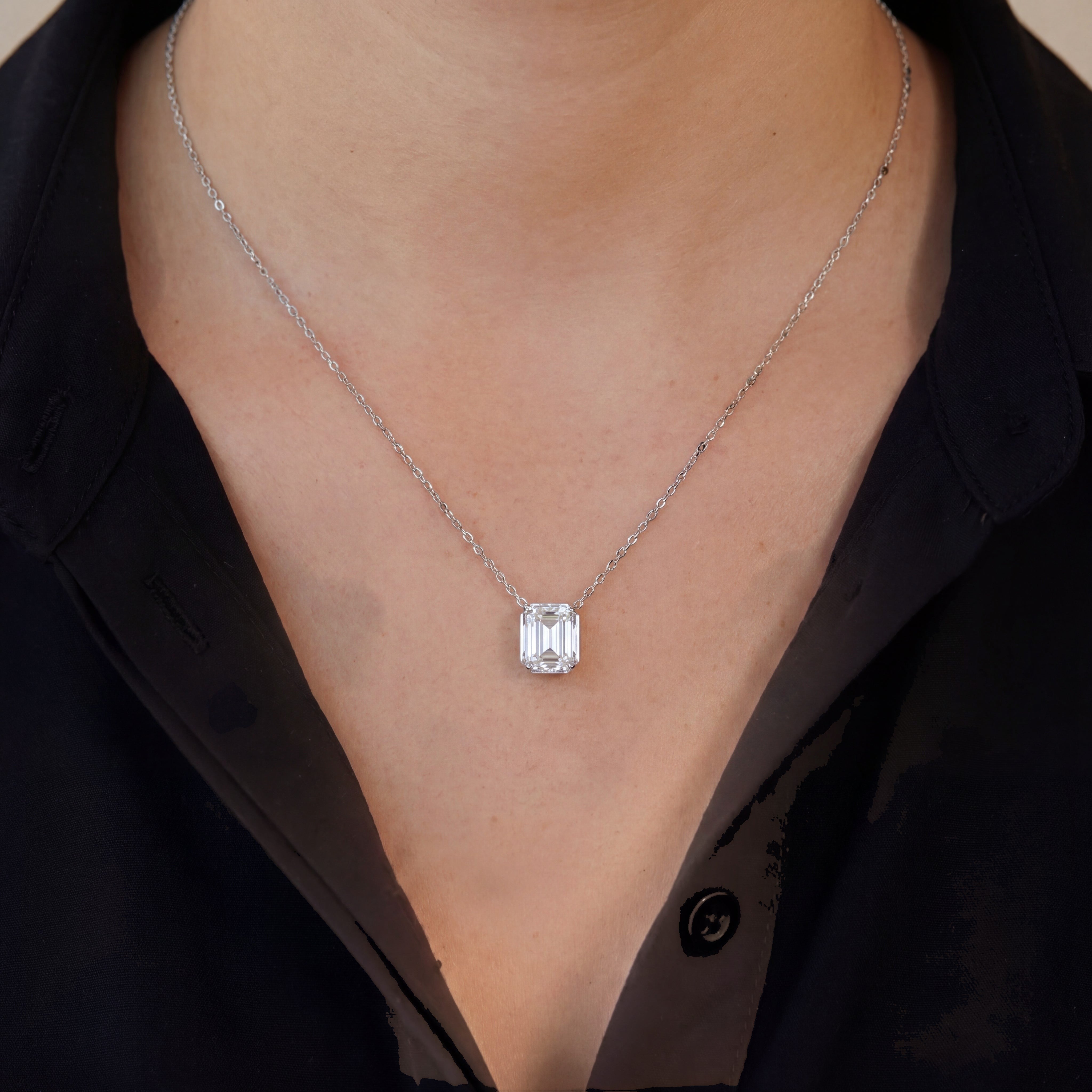 18K White Gold Vermeil, 18K White Gold Vermeil / Lifestyle