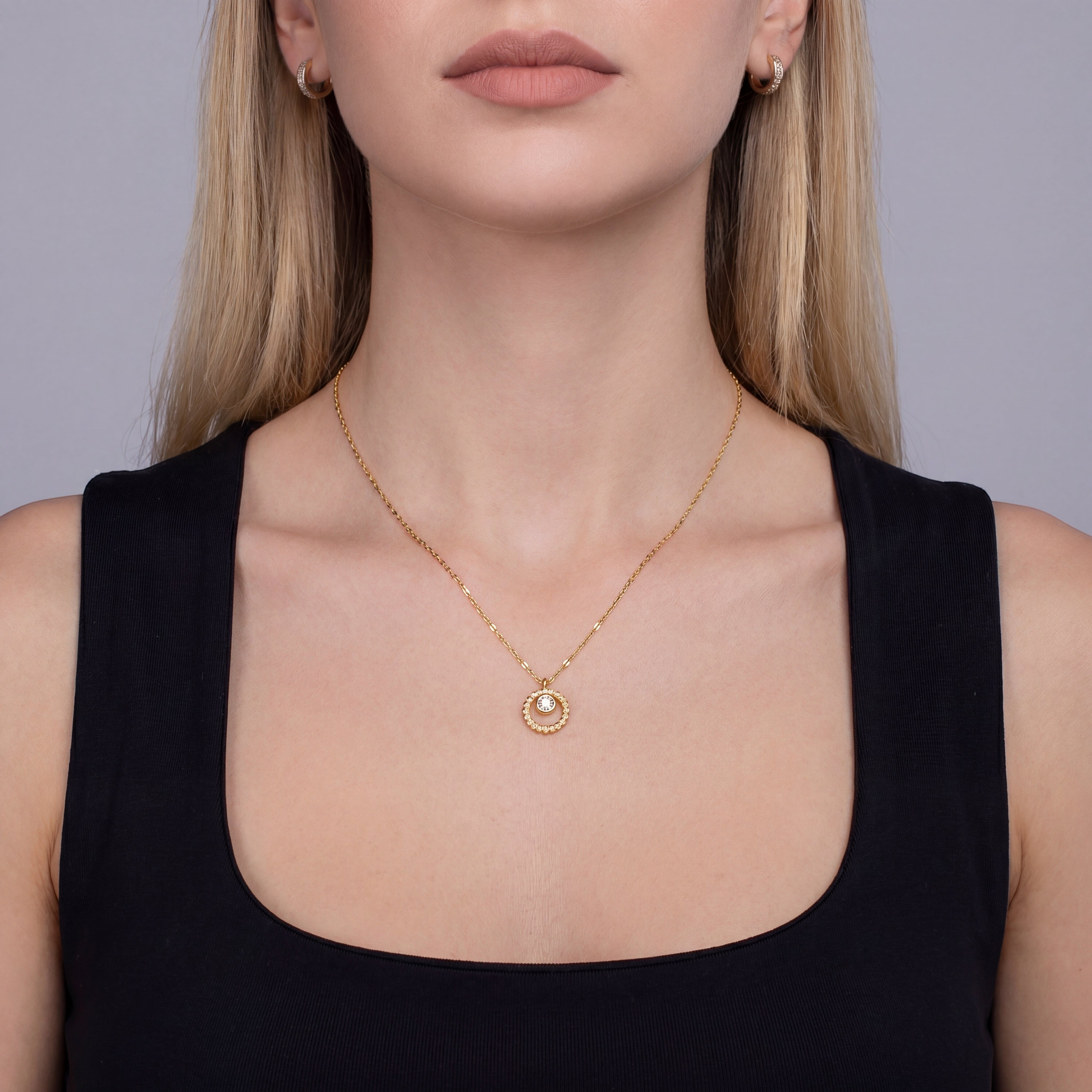 18K Yellow Gold Vermeil, 18K Yellow Gold Vermeil / Lifestyle