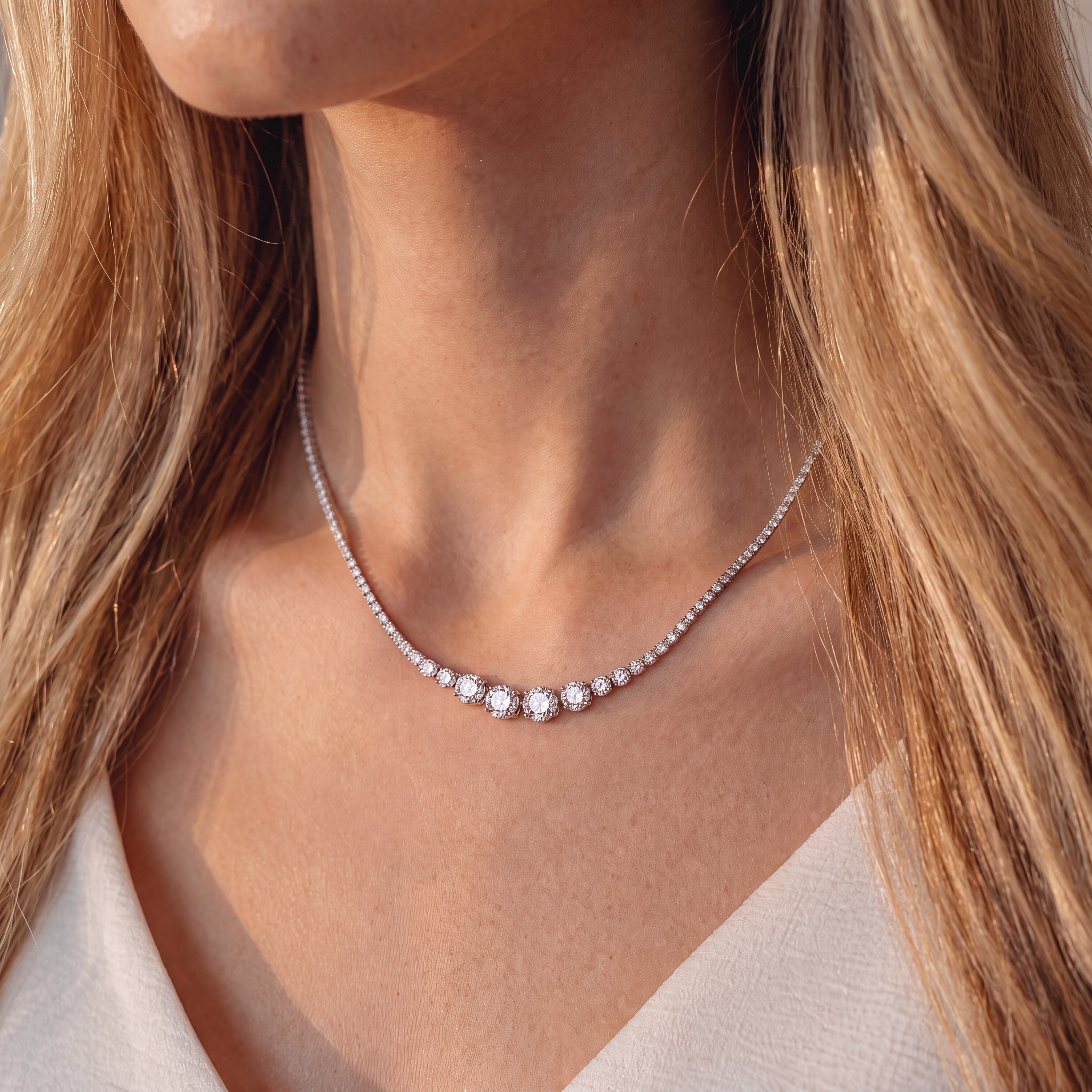 18K White Gold Vermeil, 18K White Gold Vermeil / Lifestyle