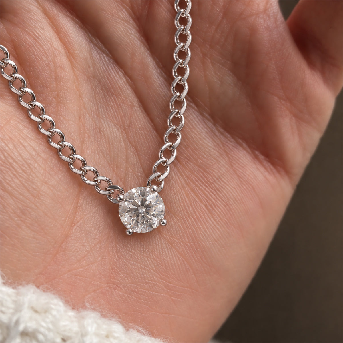 18K White Gold Vermeil / 2 CARAT