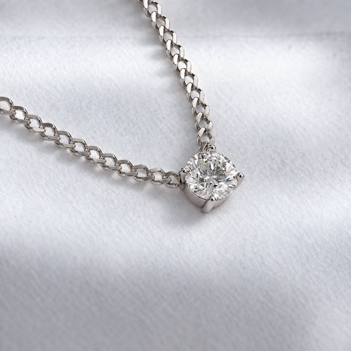 18K White Gold Vermeil / 3 CARAT
