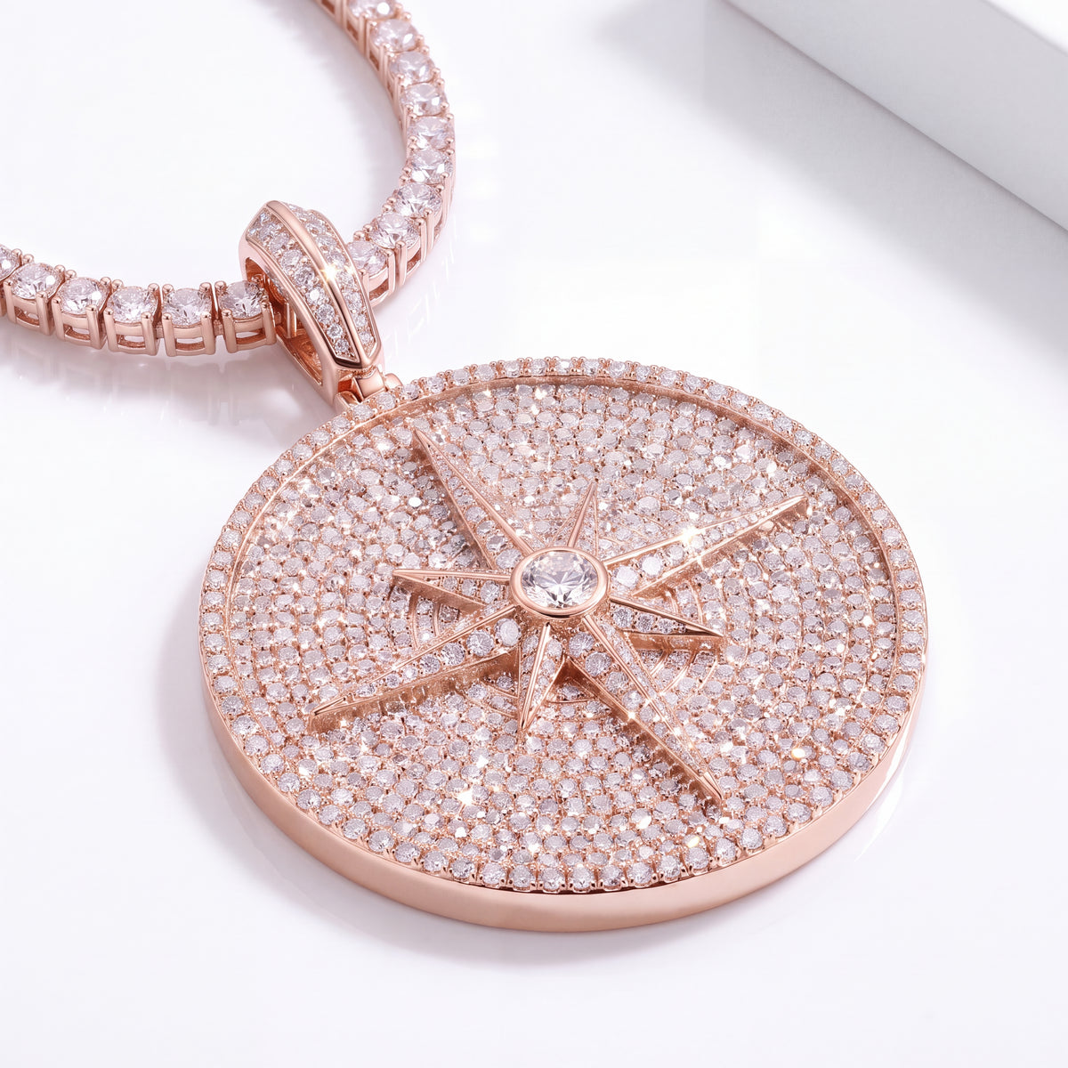 18K Yellow Gold Vermeil, 18K Yellow Gold Vermeil / Lifestyle