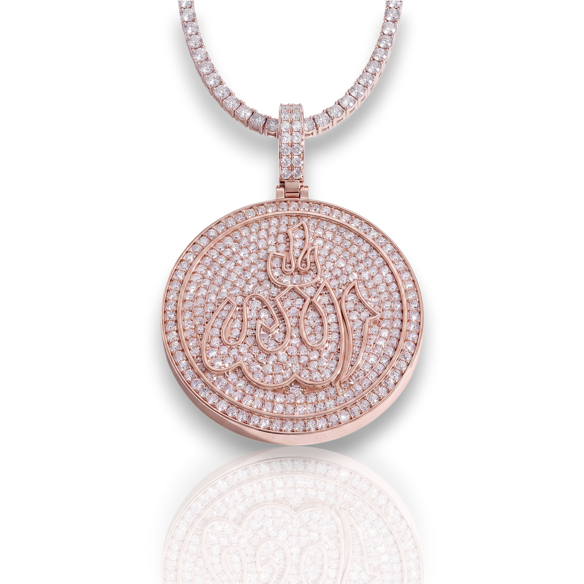 Aureline Iman necklace featuring a rose gold vermeil circular medallion with pavé-set white lab-grown Auréline Gems