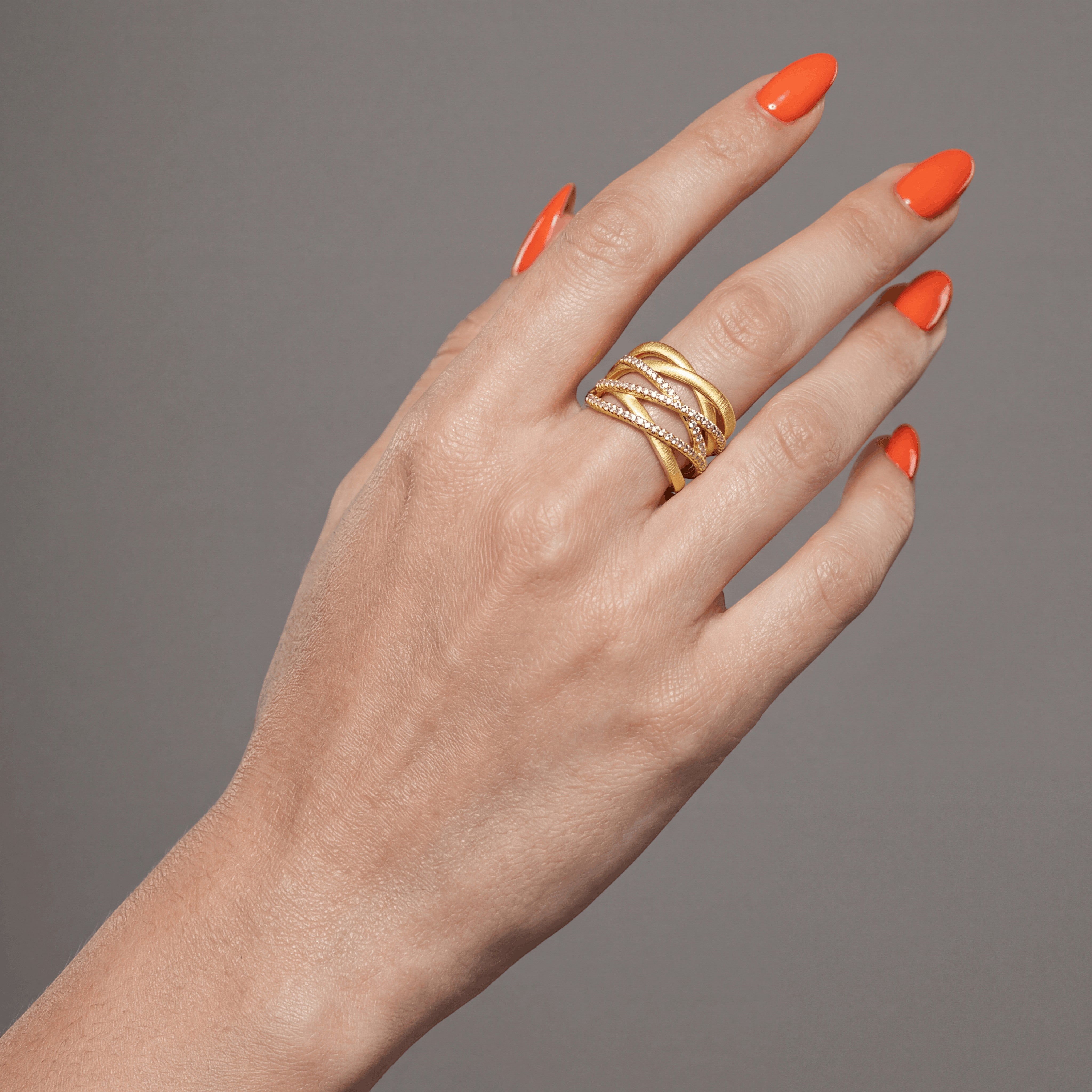 18K Yellow Gold Vermeil, 18K Yellow Gold Vermeil / Lifestyle