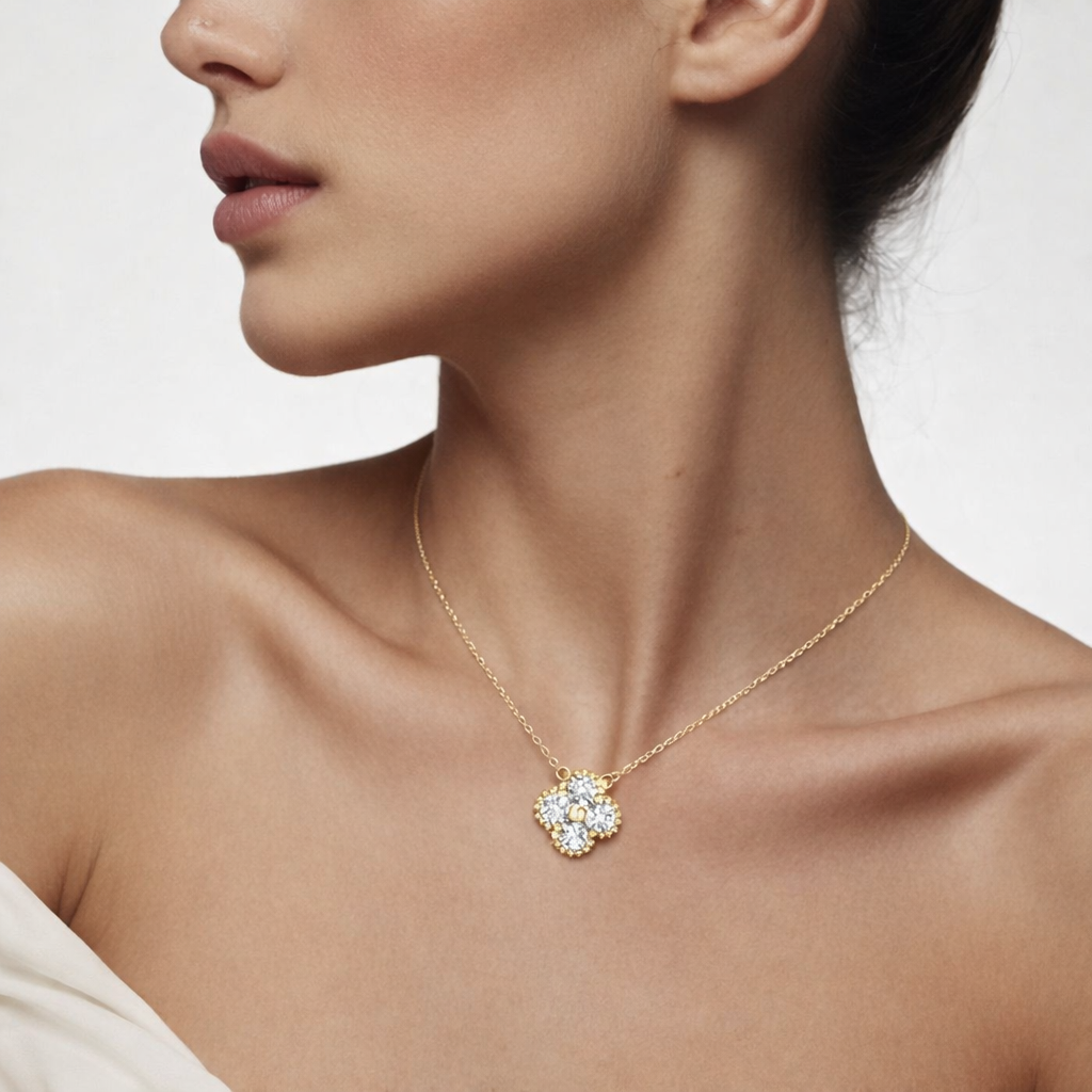 Fleur de Lumière Necklace