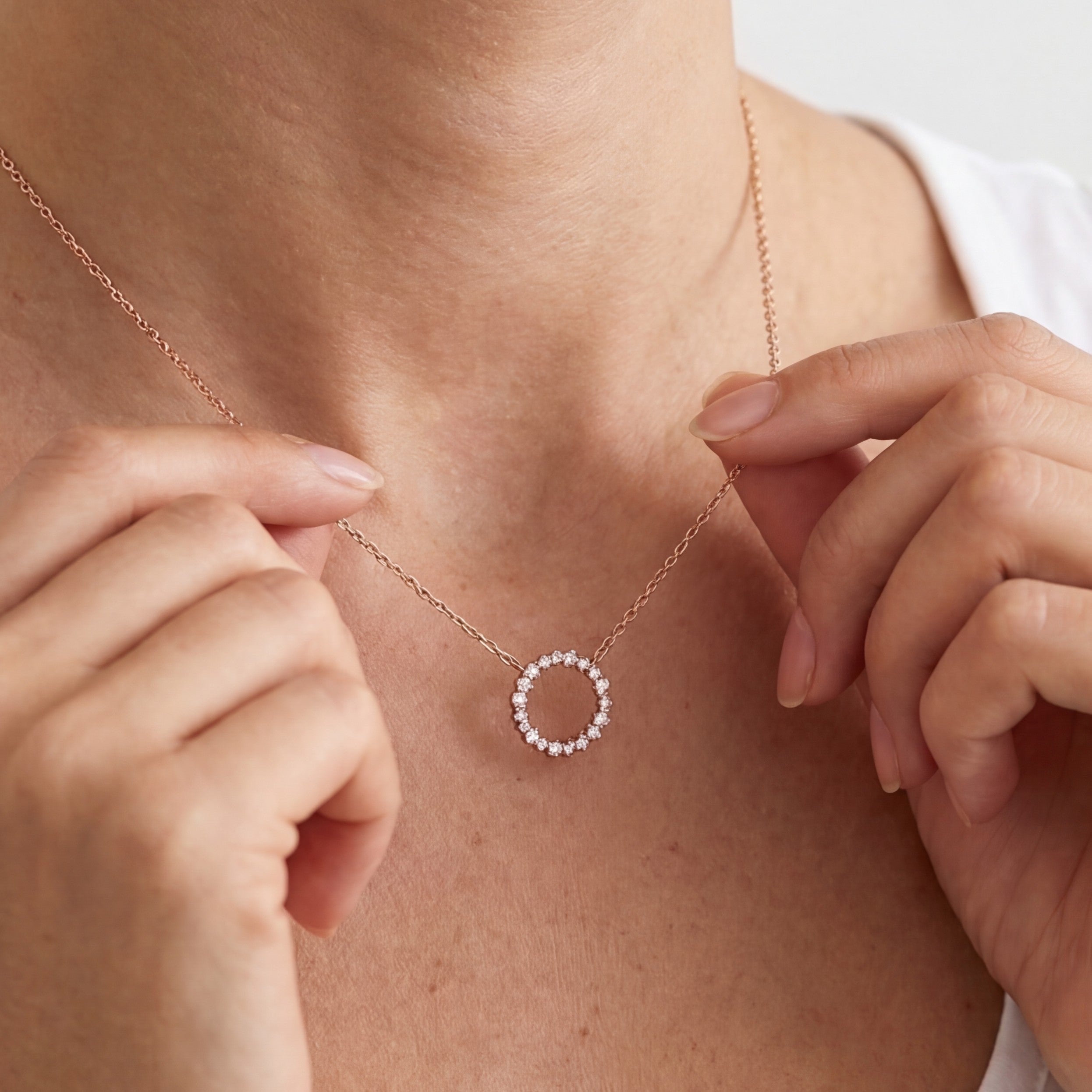 Cercle de Lumière Necklace