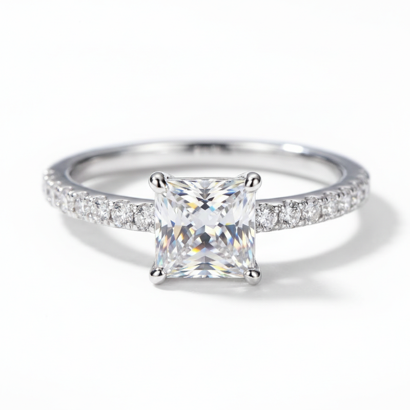 Carré Discret Ring