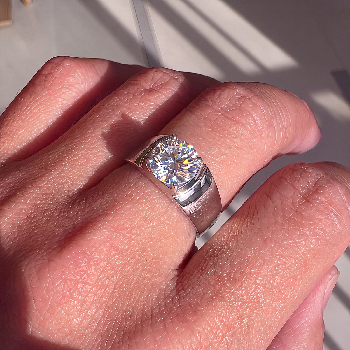 18K White Gold Vermeil, 18K White Gold Vermeil / Lifestyle