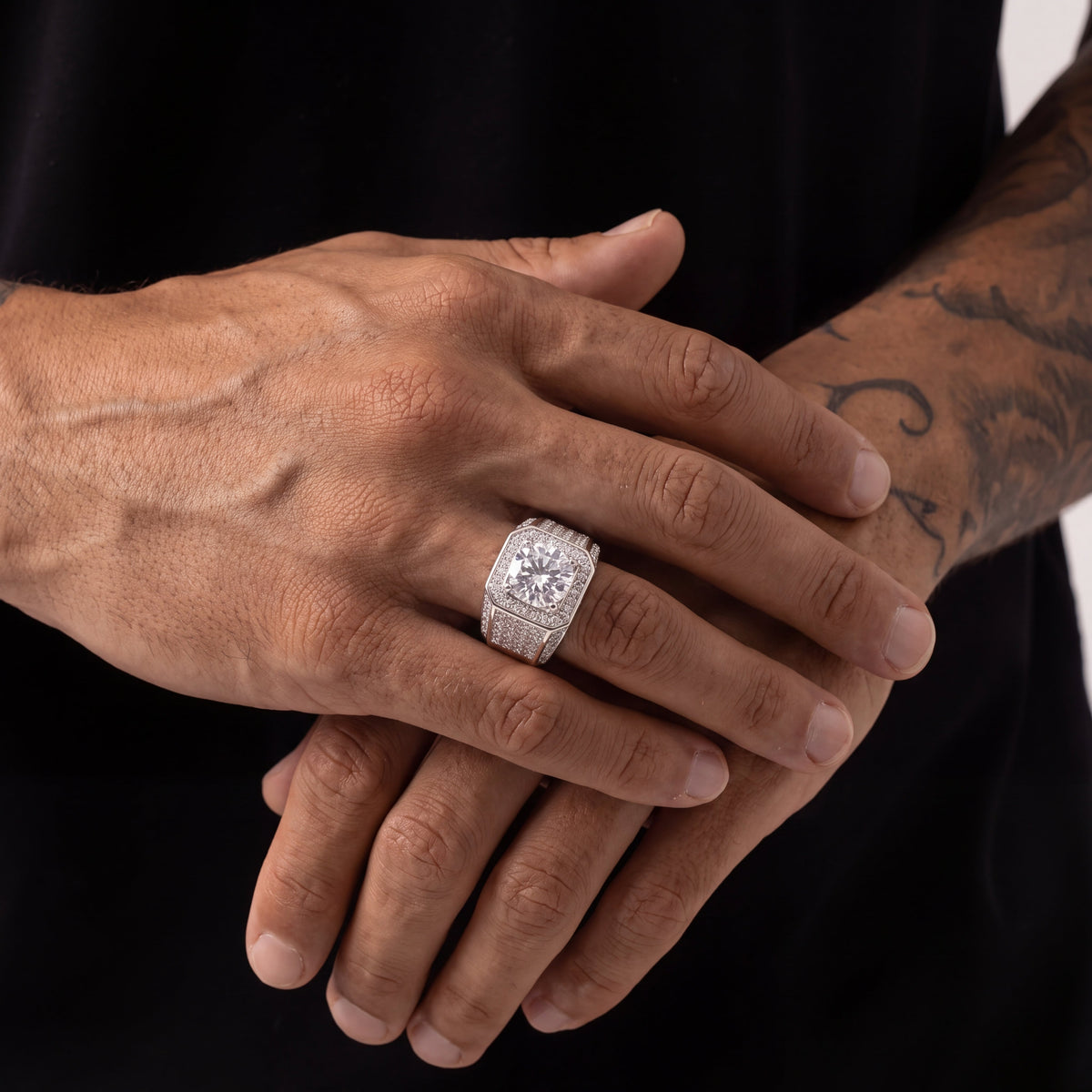 18K White Gold Vermeil, 18K White Gold Vermeil / Lifestyle