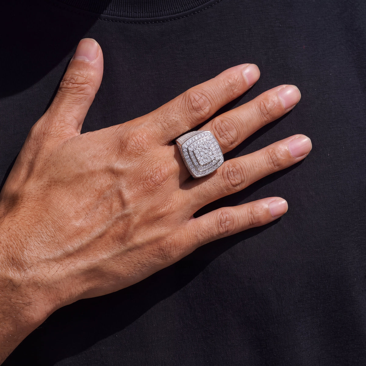 18K White Gold Vermeil, 18K White Gold Vermeil / Lifestyle