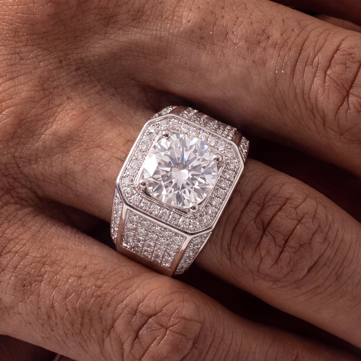 18K White Gold Vermeil, 18K White Gold Vermeil / Lifestyle
