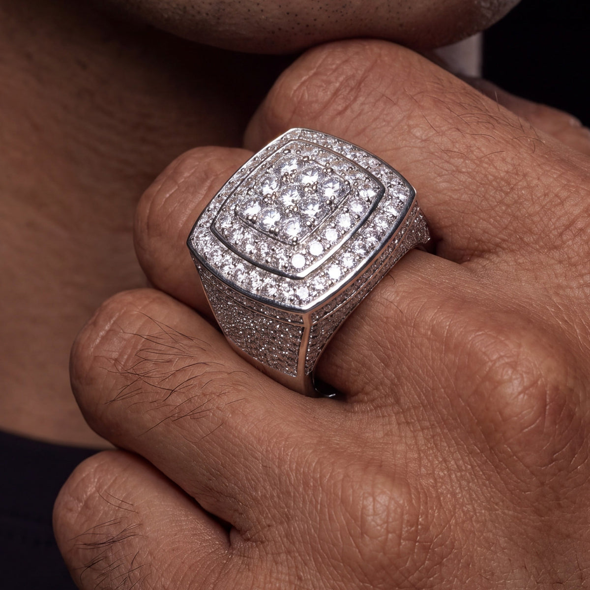 18K White Gold Vermeil, 18K White Gold Vermeil / Lifestyle